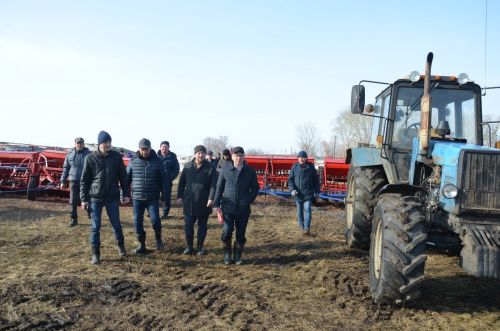 В районе определили готовность агропромышленных комплексов к весенне-полевым работам