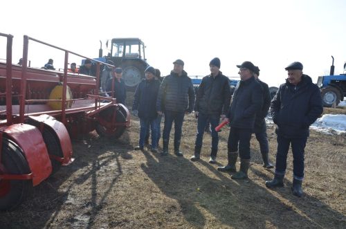 В районе определили готовность агропромышленных комплексов к весенне-полевым работам