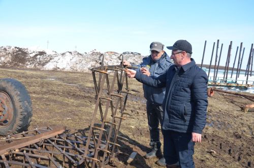 В районе определили готовность агропромышленных комплексов к весенне-полевым работам