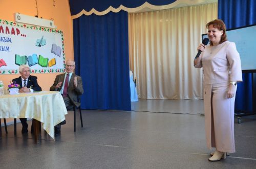 Иске Кәшер мәктәбе кунаклар кабул итте