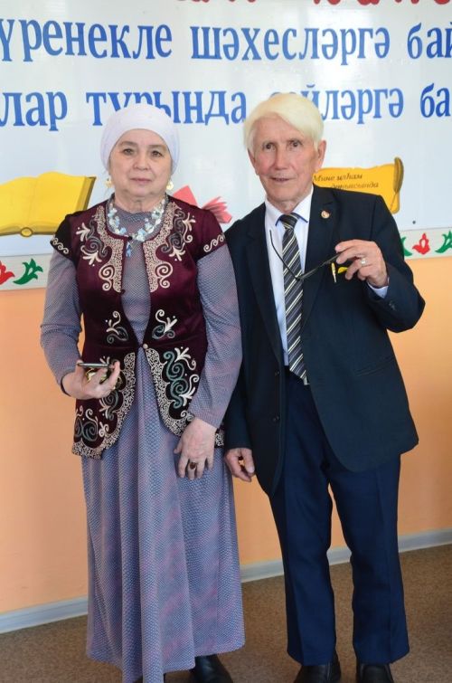 Иске Кәшер мәктәбе кунаклар кабул итте