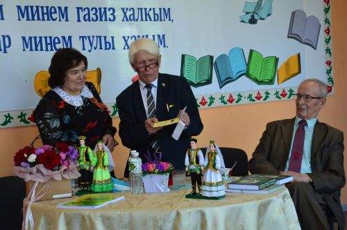 Иске Кәшер мәктәбе кунаклар кабул итте