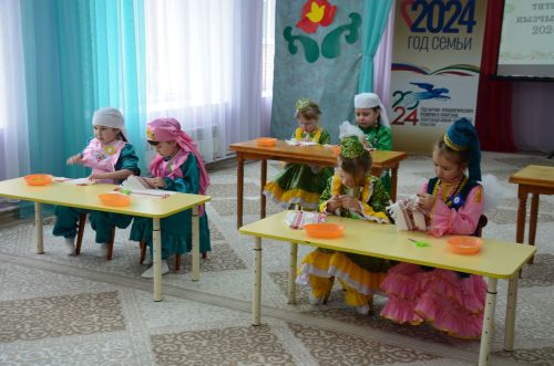 Районның татар малае белән татар кызчыгы ачыкландылар
