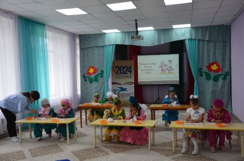 Районның татар малае белән татар кызчыгы ачыкландылар