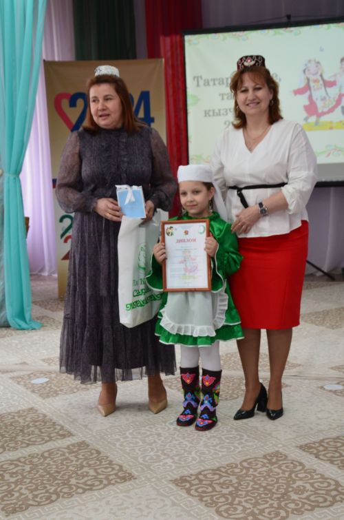 Районның татар малае белән татар кызчыгы ачыкландылар