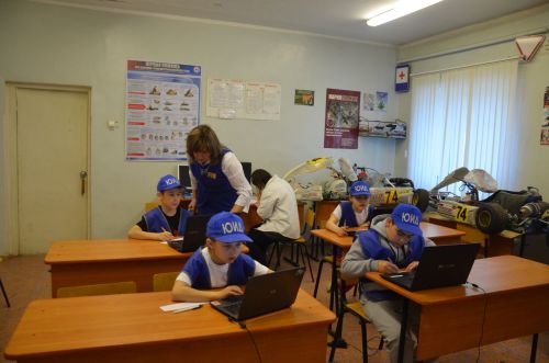 В Сарманово соревновались лучшие юные инспекторы движения