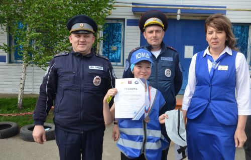 В Сарманово соревновались лучшие юные инспекторы движения