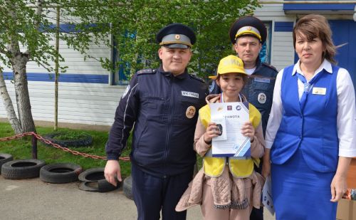 В Сарманово соревновались лучшие юные инспекторы движения