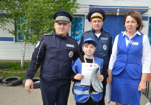 В Сарманово соревновались лучшие юные инспекторы движения
