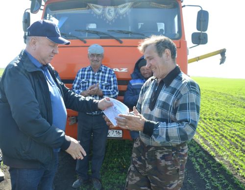 В районе наградили передовиков посева
