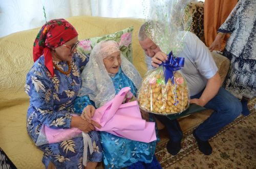 Район легендасына 105 яшь тулды