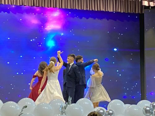 Районда чыгарылыш кичәсе узды