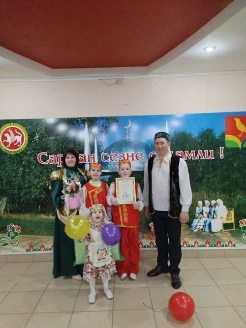 Сарайлыдан Мөхәммәтовлар җырларга да, көрәшергә дә вакыт табалар