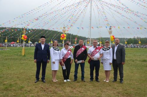 Кыр хезмәтчәннәренә хөрмәтнең иң зурысы күрсәтелде