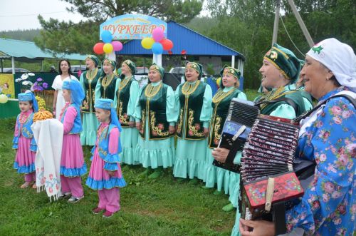 Сабан туе кунаклар каршылаудан башланды