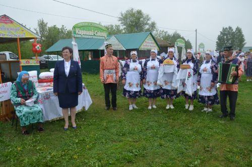 Сабан туе кунаклар каршылаудан башланды