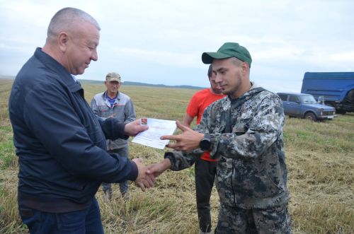 В районе определили передовиков уборки