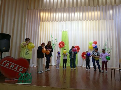 Культурно-развлекательное спортивное мероприятие, посвящённое Году семьи - «Әниләр һәм бәбиләр»