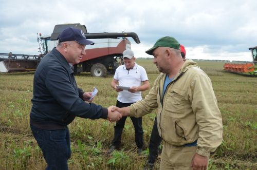 В районе определили передовиков уборки