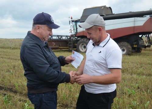 В районе определили передовиков уборки