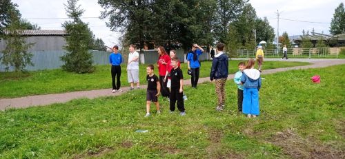 Сарман балалары батырлар эзеннән үттеләр