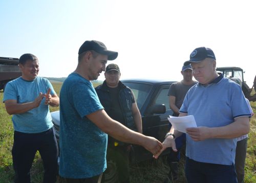 В районе определили передовиков уборки