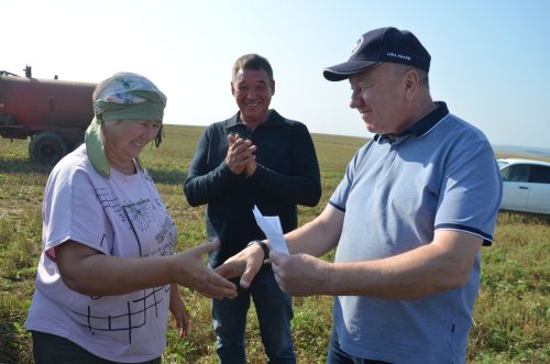 В районе определили передовиков уборки