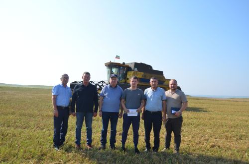 В районе определили передовиков уборки