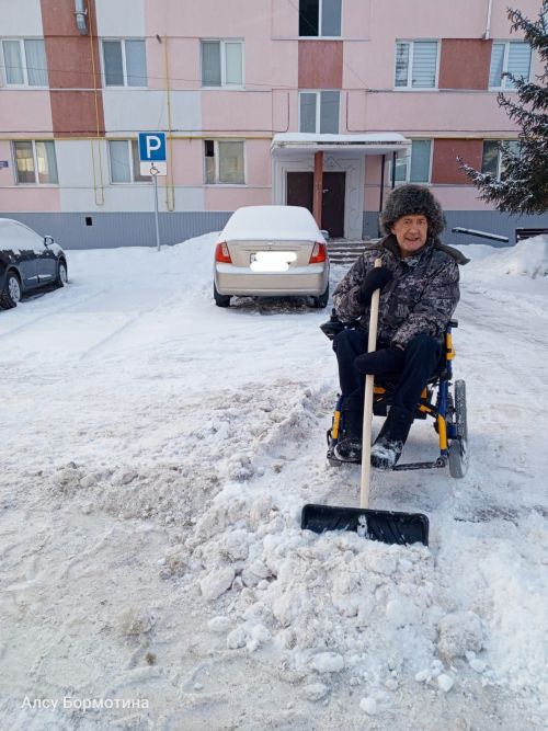 Физик мөмкинлекләре чикле булса да, Илгизәр Гыймаевның матур яшәүгә омтылышы чикләнмәгән