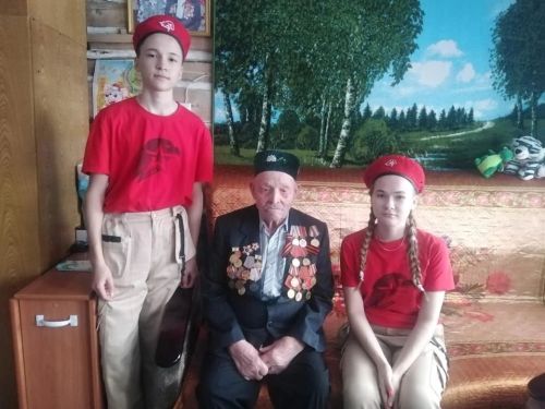 В общеобразовательных учреждениях района проходят мероприятия ко Дню освобождения г.Ленинграда от блокады