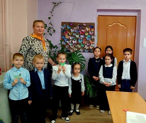 В общеобразовательных учреждениях района проходят мероприятия ко Дню освобождения г.Ленинграда от блокады
