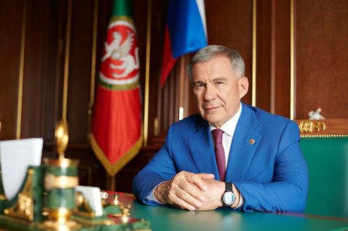 Татарстан Республикасы Рәисе Р.Н. Миңнеханов Православие динен тотучы ватандашларыбызны Раштуа бәйрәме белән котлады