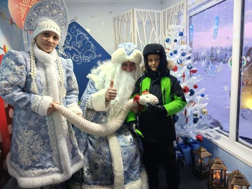 Резиденция көн саен кунаклар кабул итә