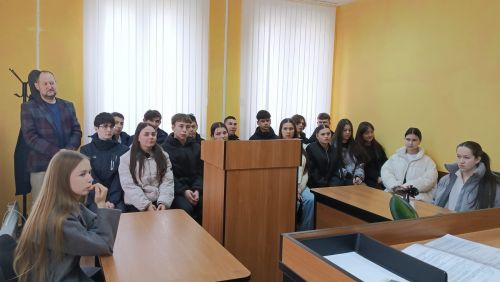 Суд участогы кунаклар кабул итте