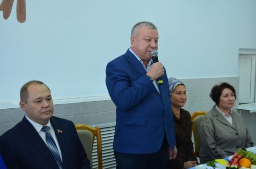 Җәлил картлар интернат-йортында Өлкәннәр көнен бәйрәм иттеләр