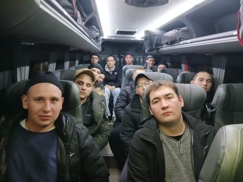 Сарманнан армиягә беренче «отправка» китте