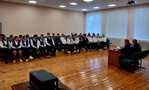 В школах района прошли встречи с представителями МЧС