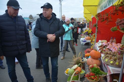 Сарманда ярминкә гөрләде