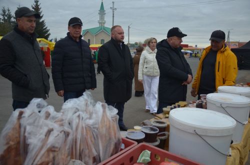 Сарманда ярминкә гөрләде