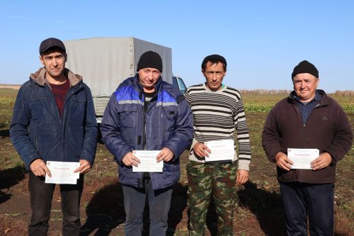 В районе определили передовиков уборки