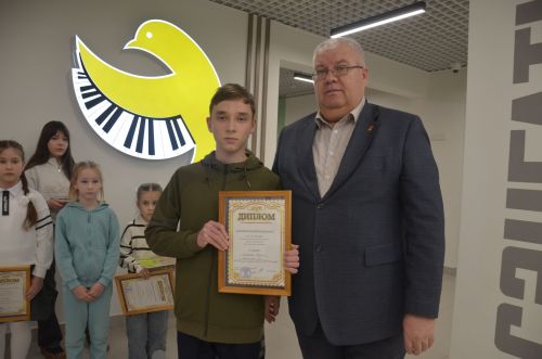 Сарманда балалар иҗаты бәйгесе җиңүчеләрен бүләкләделәр