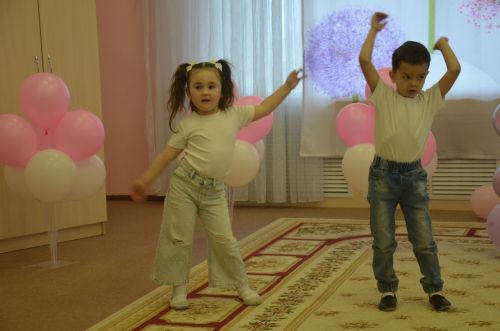 “Сандугач”ка бүген 10 яшь тулды