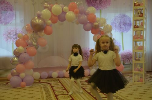 “Сандугач”ка бүген 10 яшь тулды
