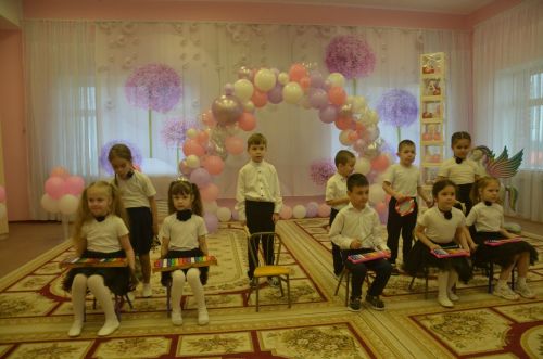 “Сандугач”ка бүген 10 яшь тулды