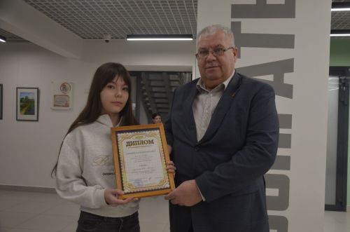 Сарманда балалар иҗаты бәйгесе җиңүчеләрен бүләкләделәр