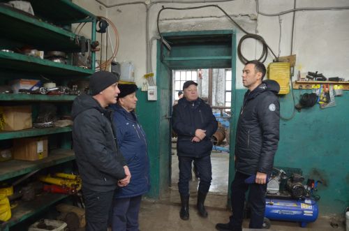 В районе провели проверку АПК по постановке техники на зимнее хранение и подготовке к ремонту