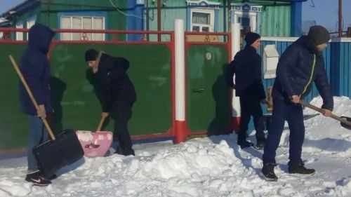 Школьники Лешев-Тамакской школы поддержали старшее поколение в рамках проекта
