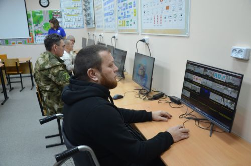 Районда мөмкинлекләре чикләнгән машина йөртүчеләр ярыштылар