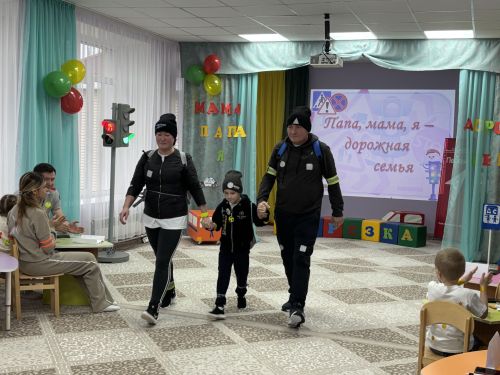 В Джалиле соревновались семьи знатоков ПДД