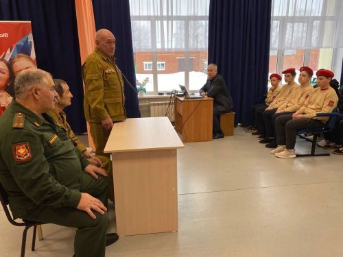 Сармановские школьники встретились с ветеранами Афганистана